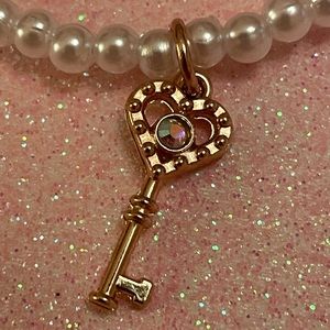 Mini Faux Pearl Bracelet Golden Key Rhinestone New Handmade Heart